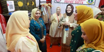 HUT DEKRANAS Ke-43, Kerajinan Tangan Provinsi Banten Laris Manis
