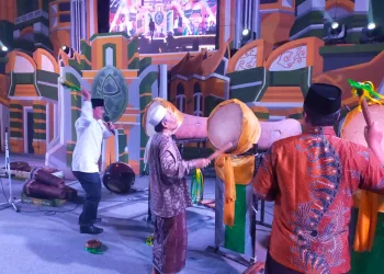 Sekda Kabupaten Tangerang Kagum Saksikan Gelaran Seni Akbar Santri Akhir Kelas Ponpes Daarul El Huda