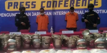 12,1 Kg Sabu Dari Malaysia Disembunyikan di Kardus Berisi Mangkuk