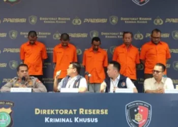 Lima Pengedar Obat dan Suplemen Palsu Beromset 130,4 Milar Ditangkap Polisi