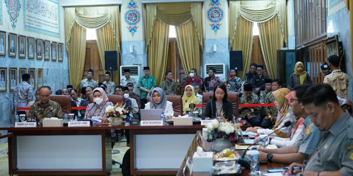 Bupati Serang Diusulkan Raih Satyalancana - halo banten