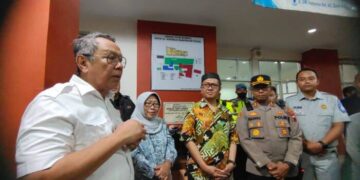 Tiba di Tegal, Benyamin Davnie Langsung Kunjungi Korban Kecelakaan Bus di RSUD dr Soeselo Slawi