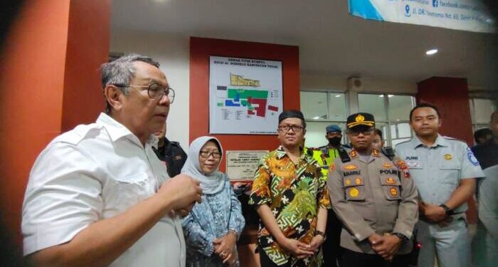 Tiba di Tegal, Benyamin Davnie Langsung Kunjungi Korban Kecelakaan Bus di RSUD dr Soeselo Slawi