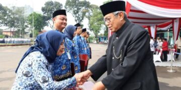 Peringati Hardiknas, Wali Kota Tangsel Minta Guru Terus Berinovasi dalam Mengajar