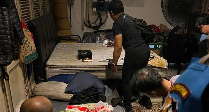 Polri Sita Senjata hingga Paspor saat Geledah Rumah Tersangka Senpi Ilegal Dito Mahendra
