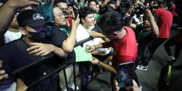 Masyarakat Surabaya Antusias Sambut Timnas Indonesia vs Palestina