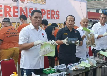 Polres Metro Tangerang Kota Ringkus 10 Pengedar Narkoba Jenis Sabu-sabu dan Ganja
