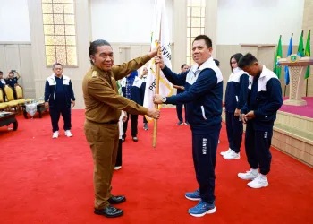Pj Gubernur Al Muktabar Lepas Kontingen Provinsi Banten Pada Fornas VII 2023 Bandung