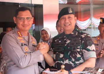 Hari Bhayangkara ke - 77, Polres Metro Tangerang Kota dapat Surprise dari Batalyon Infanteri Mekanis 203/AK Tangerang