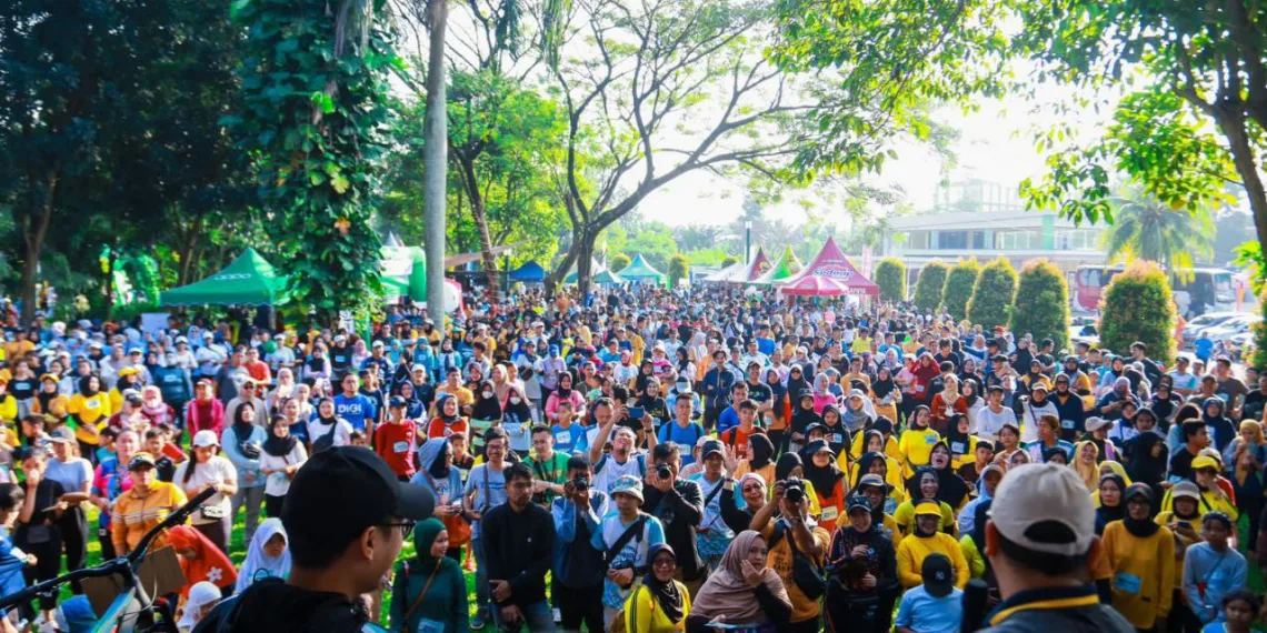 Ribuan Warga Kecamatan Setu Tumpah Ruah Ikuti Road To Tangsel Marathon 2023