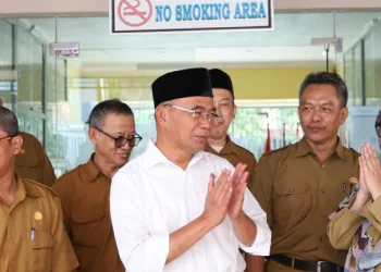 Sempat Diprotes Wali Murid, Menko PMK Sidak Proses PPDB di SMA Negeri 5 Tangerang Selatan