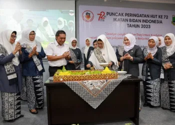 Hadiri Ultah Ke-72 IBI, Pj Gubernur Banten Al Muktabar Titipkan Kesehatan Masyarakat