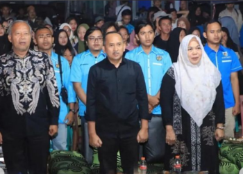 Ade Sumardi Hadiri Penutupan Pekan Hari Raya Pemuda Selatan