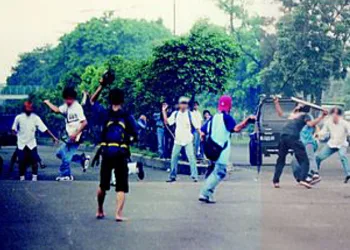 Polisi Tangkap 4 Pelaku Tawuran Gunakan Sajam dan Air Keras di Tanah Tinggi Tangerang