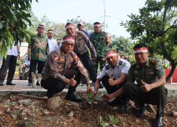 Polres Metro Tangerang Kota Gerakan Tanam 1.000 Pohon Untuk Perbaiki Kualitas Udara