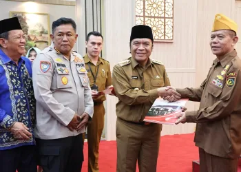 Tasyakuran HUT Ke-78 RI, Pj Gubernur Banten Al Muktabar :  Perkuat Semangat Kebersamaan Mengisi Pembangunan