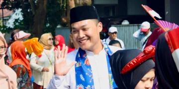 Rivo Kumara: Pemuda yang Berdiri di Tengah Masyarakat