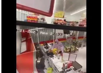 Alfamart di Komplek Deplu Cipadu Jaya Tangerang Dirampok