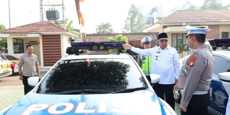 Pemkot Tangerang Selatan Serahkan Tiga Unit ETLE Mobile ke Polres Tangsel
