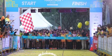 Wali Kota Tangerang Selatan Benyamin Davnie Melepas Ribuan Peserta Tangsel Marathon 2023