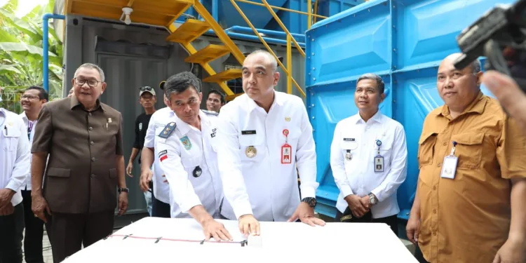 Bupati Tangerang Resmikan Instalasi Pengolahan Air Skala Kecil