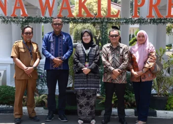 Hadiri Rakernas Dekranas 2023, Tine Al Muktabar Jadikan Tenun Baduy Kriya Unggul Berbasis Tradisi