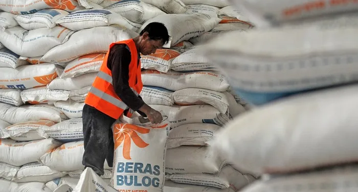 Bulog Sub Divre Tangerang Siapkan Stok Beras 15 Ribu Ton, Harga Eseran tertinggi Nyaris Tembus Rp 11 Ribu