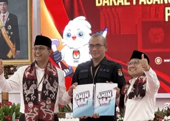Datang Lebih Dulu ke KPU, Anies - Muhaimin Resmi Capres dan Cawapres