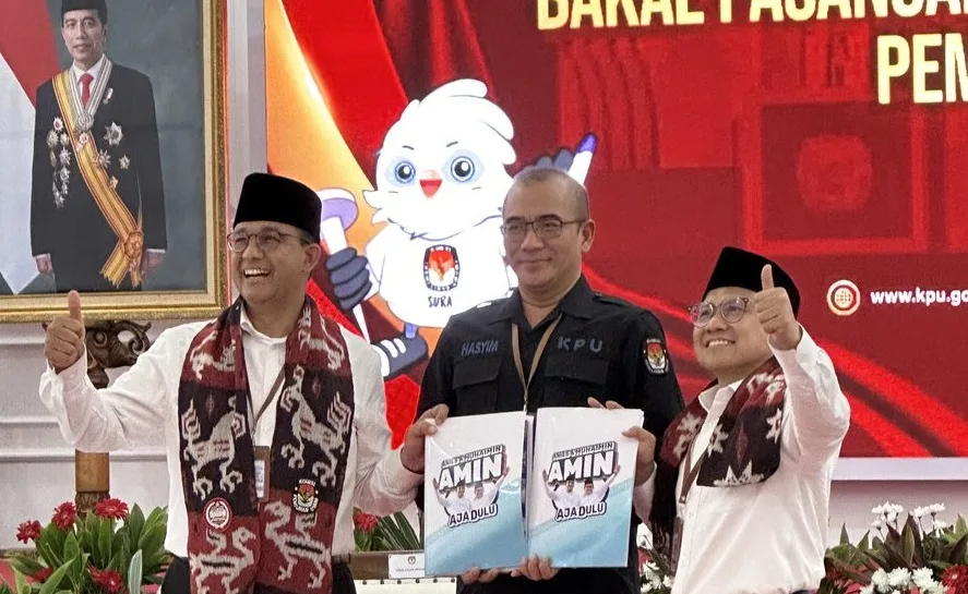 Datang Lebih Dulu ke KPU, Anies - Muhaimin Resmi Capres dan Cawapres