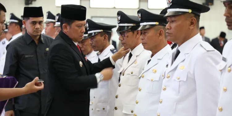 17 Kepala Desa Hasil Pilkades Serentak di Kabupaten Tangerang Dilantik, 1 Kades Ditunda Pelantikannya