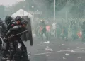 Ratusan Pendemo dan Polisi Bentrok di Puspemkot Tangerang, Ternyata Hanya Simulasi Sispamkota Pengamanan Pemilu 2024