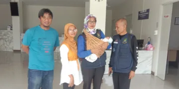 Bayi Perempuan Ditemukan di Tumpukan Sampah di Batuceper Tangerang
