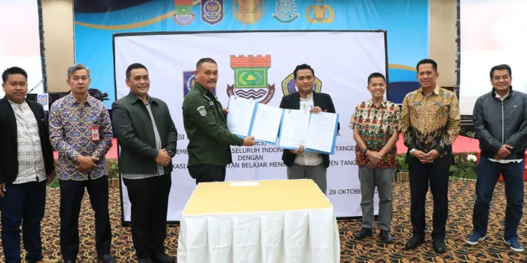 Pj Bupati Tangerang Tutup Workshop Pencegahan Korupsi Bagi Kades dan Sekdes di Bandung