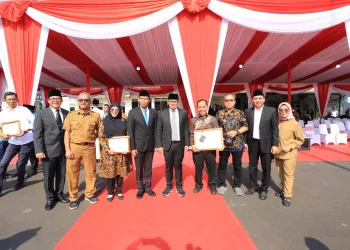 PT IKPP Raih Anugerah Perusahaan Pembina Kampung Iklim dari Pemkot Tangsel