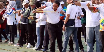 Pj Gubernur Al Muktabar Rayakan HUT ke-23 Provinsi Banten Bersama Ribuan Masyarakat