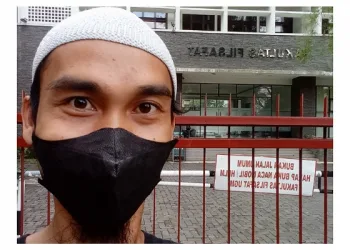 Tanda Hari Kiamat adalah Orang tidak Peduli dari Mana Mengambil Harta; Halal atau Haram