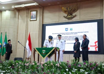 Pj. Gubernur Banten Al Muktabar Lantik Iwan Kurniawan, ST., MM sebagai Pj Bupati Lebak