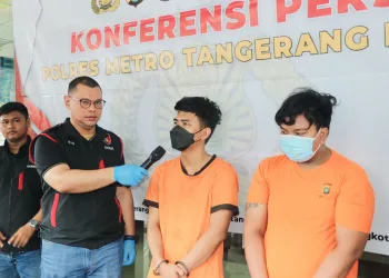 Komplotan Pencuri Modus Pecah Kaca Mobil di Tangerang Diringkus Polisi