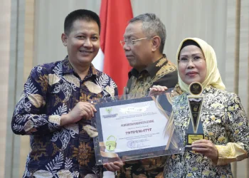Pemkab Serang Peringkat II Anugerah Keterbukaan Informasi Publik