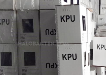Puluhan Kotak Suara Rusak Pemilu 2024 di Kabupaten Tangerang Rusak