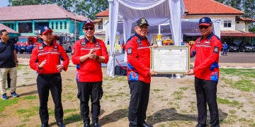 Dinas Damkar Tangsel Kukuhkan 1.500 Relawan Pemadam Kebakaran, Kemendagri Beri Penghargaan