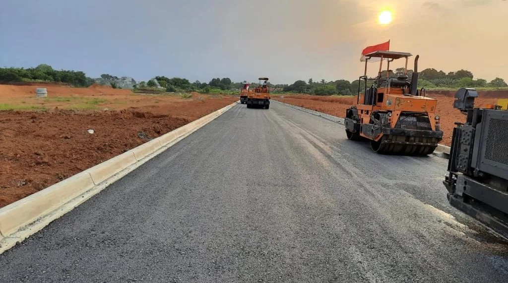 Sinar Mas Land dan Chandra Asri Bangun Jalan Aspal Plastik di Kabupaten Tangerang