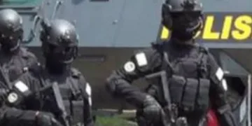 Suami Ditangkap Tim Densus 88 Diduga Terlibat Teroris, Istri Hanya Tahu Suaminya Petani Jagung