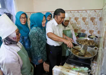 Sukses Tangani Gizi Buruk, Ketua TP PKK Banten Terapkan Dapur PKK Pagerbatu di Provinsi Banten