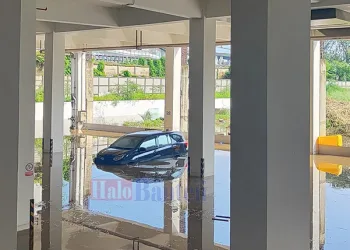 Basement Apartemen Serpong Garden di Cisauk Tangerang Banjir 1 Mater, Puluhan Mobil Terendam