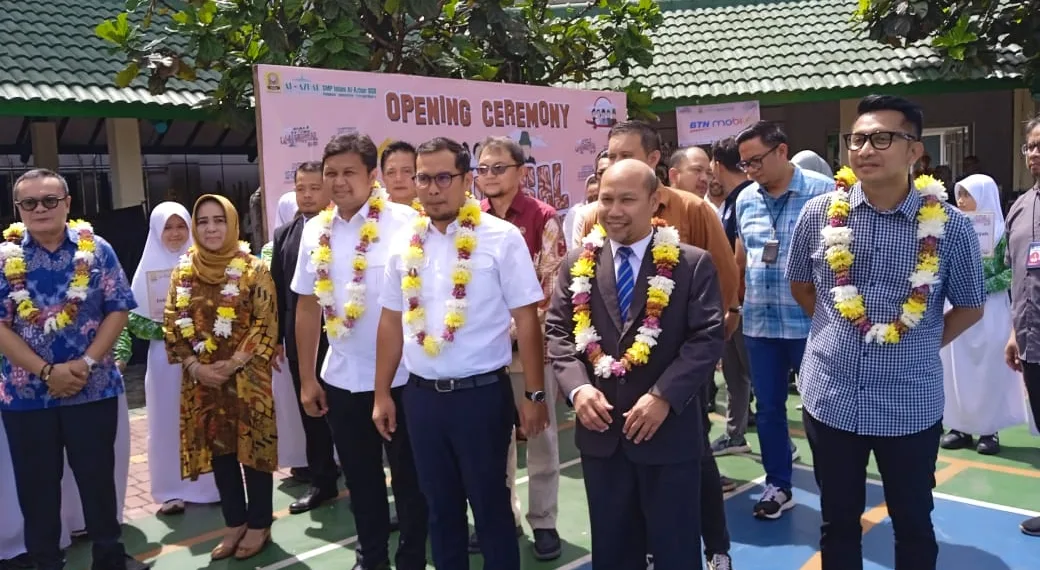 Suksesnya Pembukaan Universal 2023-2024: SMP Islam Al-Azhar BSD Gelorakan 'History Of Indonesia'