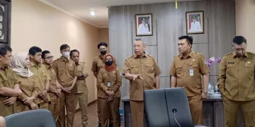 Wali Kota Tangerang Selatan Sidak Kehadiran ASN di Hari Kerja Pertama Kerja di 2024