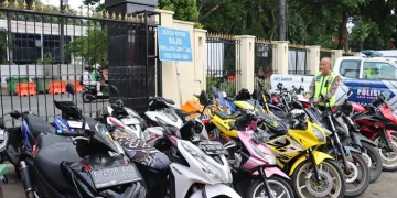 24 Sepeda Motor Berknalpot Brong Dikandangkan di Polrestro Tangerang Kota