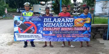 Polres Metro Tangerang Kota Sebar Spanduk Larangan Sepeda Motor Berknalpot Brong