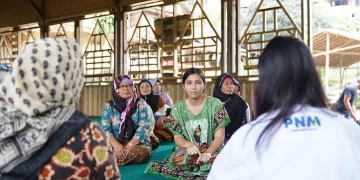 PNM Beri Tiga Modal Sekaligus Kepada Nasabah di Garut